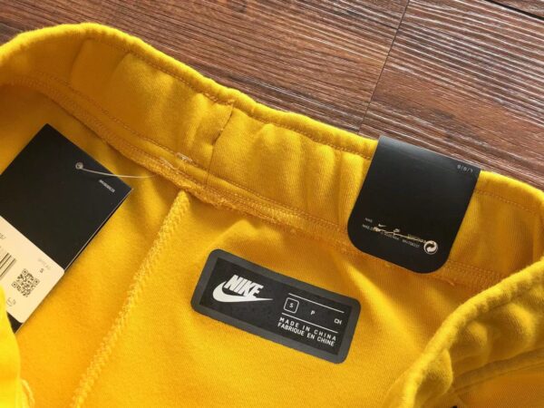 Nike Tech Amarillo - Imagen 11