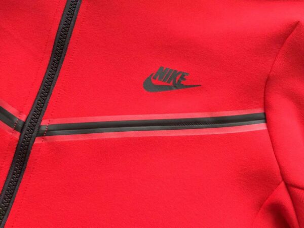 Nike Tech Rojo - Imagen 5