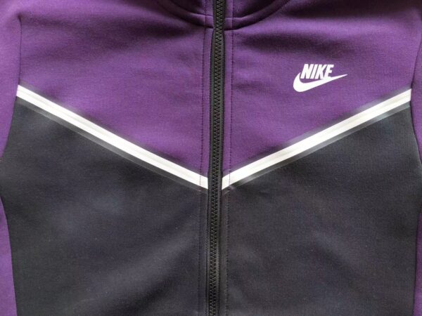 Nike Tech Negro y Morado - Imagen 3