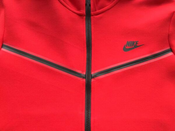 Nike Tech Rojo - Imagen 4